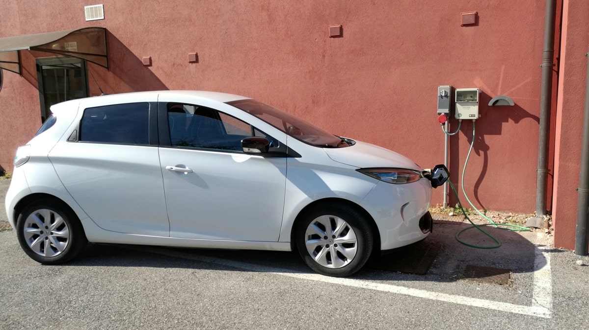 HOP et 10 autres organisations appellent à l’encadrement du secteur automobile pour assurer la réparabilité des véhicules