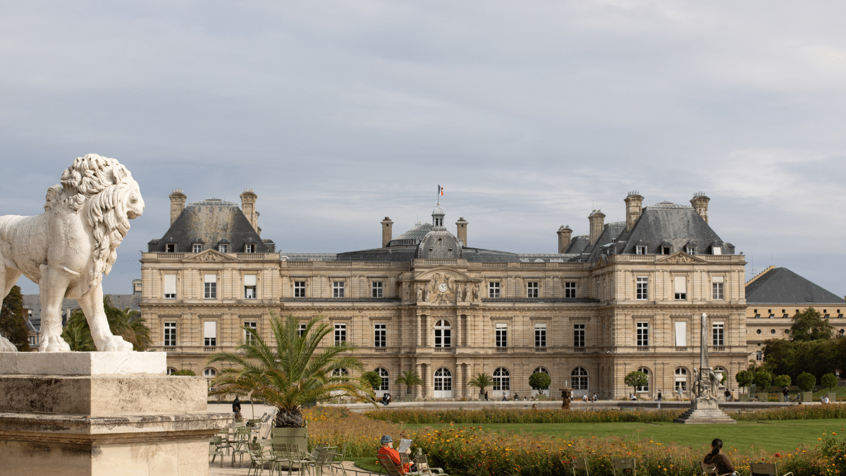 HOP fête les 10 ans du délit d’obsolescence programmée au Sénat le 6 juin