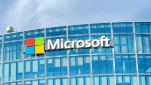 Façade de Microsoft France à Issy-les-moulineaux Mirosoft annonce la prolongation des mises à jour de Windows 10 jusqu’en octobre 2027 site